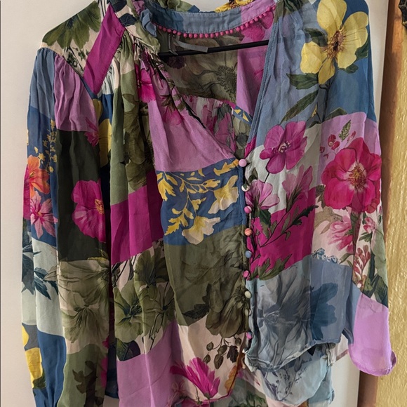 Anthropologie printed blouse - Picture 3 of 4